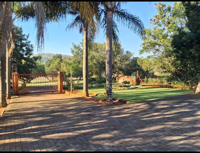36HA FARM FOR SALE IN MOOINOOI